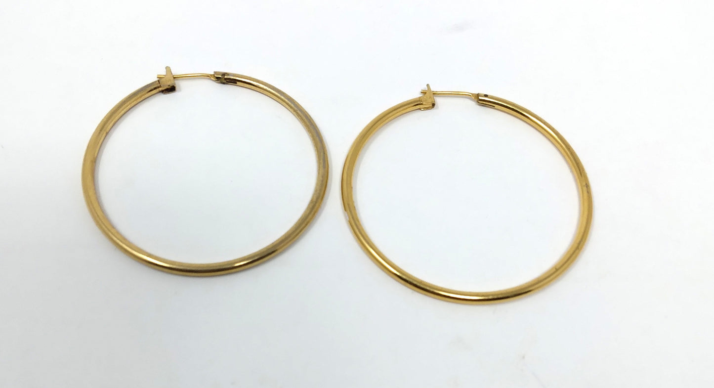 Vintage Monet Gold Tone Hoop Earrings
