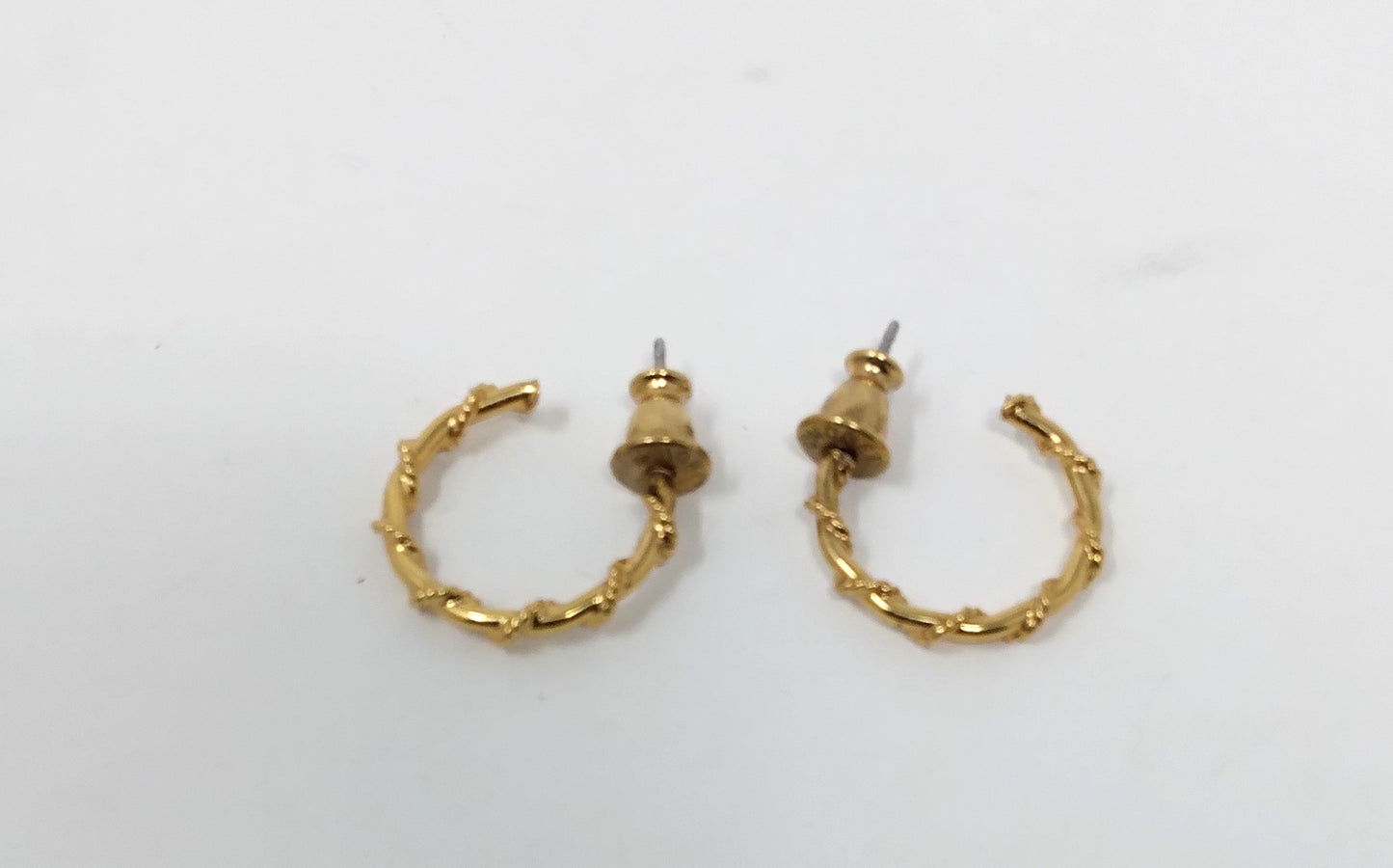 Vintage Monet Gold Tone Twisted Rope post Earrings