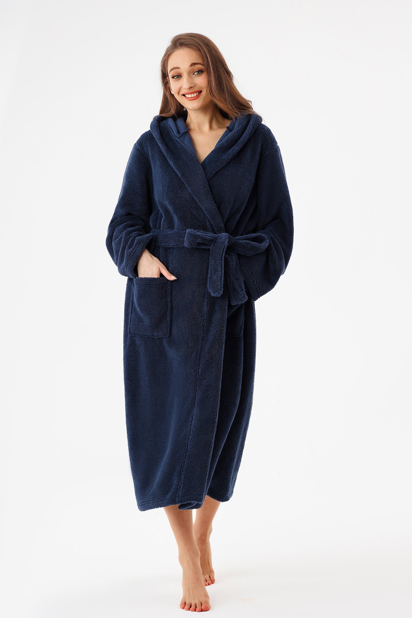 Women’s Plush Hooded Fleece Bathrobe with Pockets